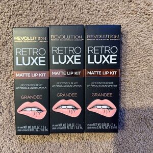 Makeup Revolution Retro Luxe Matte Lip Kit - Grandee Pink x3